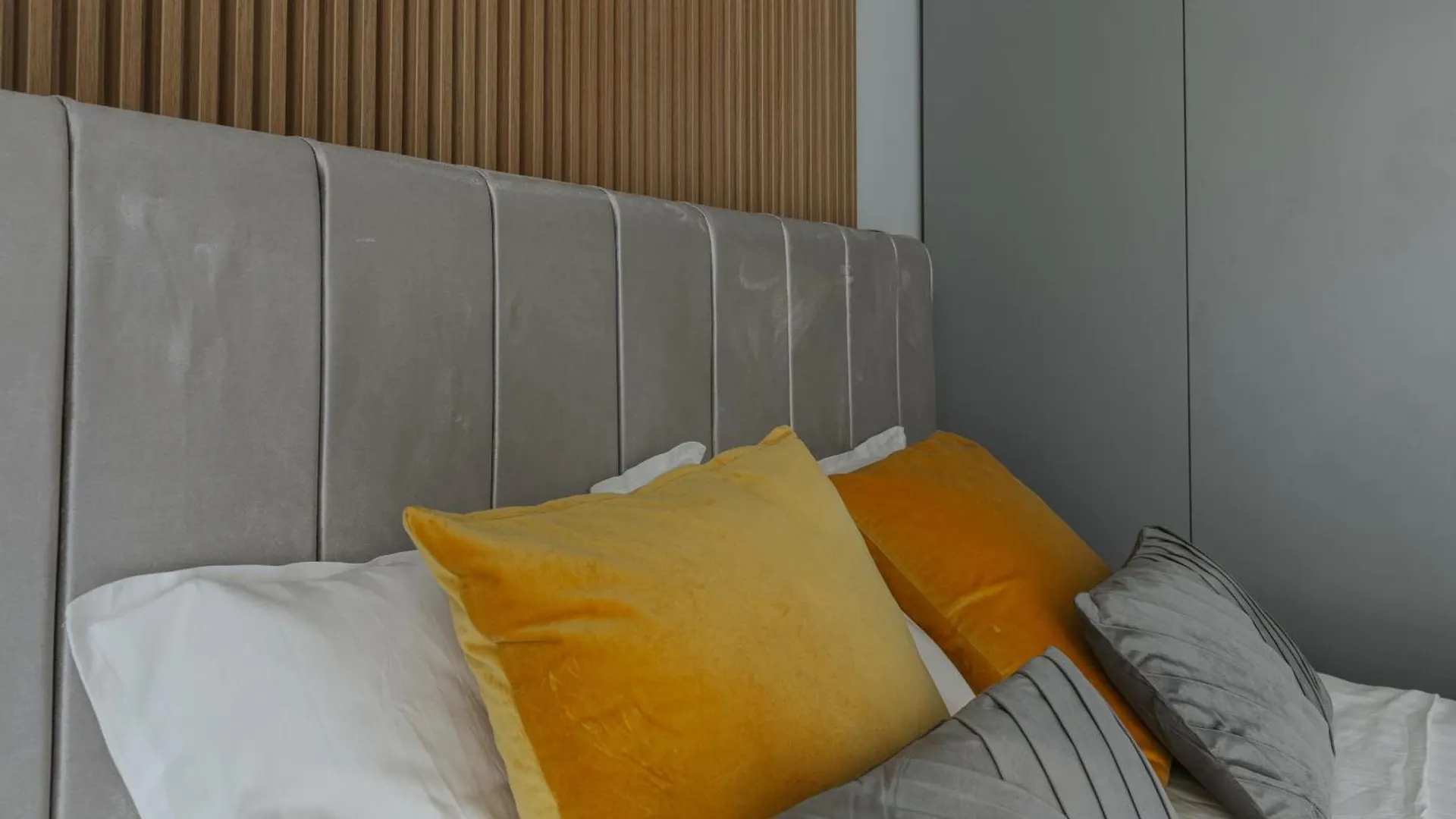Signature Tn Executive Suites 3 Bukurešť Apartmán