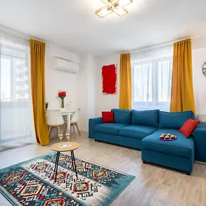 The Painter - Timpuri Noi 1br With Parking Bucureşti